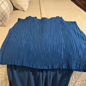Eileen Fisher Blue Pleated Top